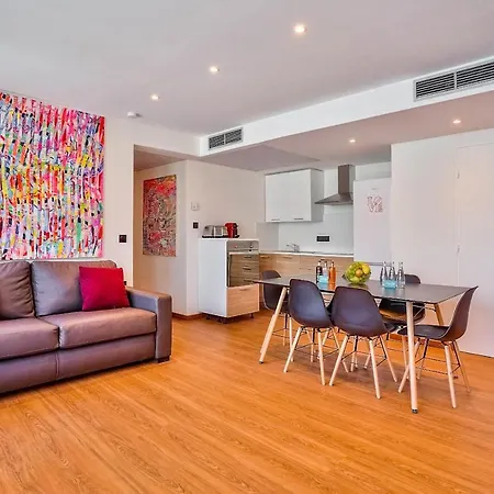 Apartment 129 - Urban Art Champs-elysees Paris